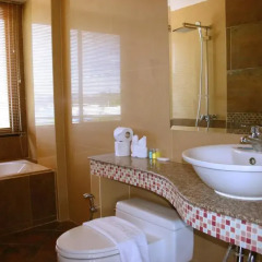 Отель Chaweng Lakeview Condotel ванная фото 2