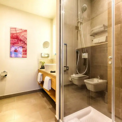 NYX Hotel Milan by Leonardo Hotels Стандартный номер с двуспальной кроватью фото 4