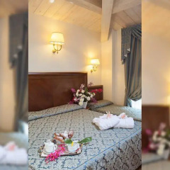 Embassy Hotel 4* Стандартный номер с различными типами кроватей фото 2