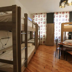 Отель Gallery Hostel Tbilisi Грузия, Тбилиси - отзывы, цены и фото номеров - забронировать отель Gallery Hostel Tbilisi онлайн детские мероприятия фото 2
