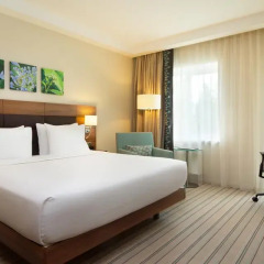 Гостиница Hilton Garden Inn Moscow Новая Рига 4* Стандартный номер с двуспальной кроватью фото 6