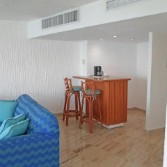 Отель Calinda Beach Acapulco 3* Люкс с разными типами кроватей фото 32