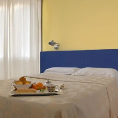 Hotel Mistral 2 4* Стандартный номер фото 3