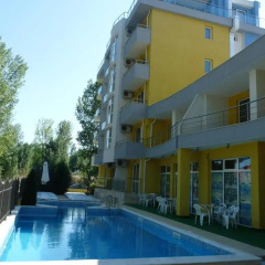 Апартаменты Sofia Apartments In Sunny Residence Солнечный берег бассейн