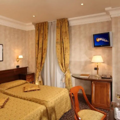 Hotel Condotti 3* Стандартный номер с двуспальной кроватью фото 6