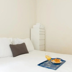 Апартаменты Saint Michel - Cluny Area Apartment Париж в номере