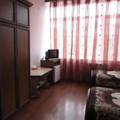 Отель Guest House on Mashtoc 47 комната для гостей
