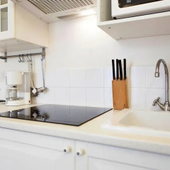 Апартаменты Montmartre Apartments Renoir в номере