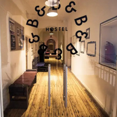 Отель Hostel B&B&B&B&B - Adult Only Литва, Вильнюс - 5 отзывов об отеле, цены и фото номеров - забронировать отель Hostel B&B&B&B&B - Adult Only онлайн интерьер отеля фото 3