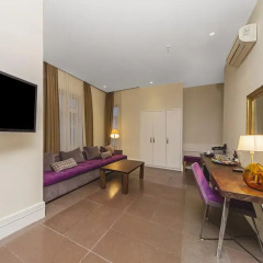 Отель Misafir Suites 8 Istanbul 4* Люкс с различными типами кроватей