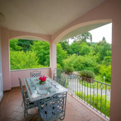 Отель Bed and Breakfast Welcome Сарцана балкон