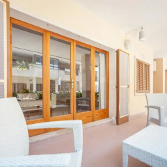 Отель Apartamentos Obrador балкон