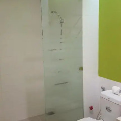 Minh Khang Hotel 3* Улучшенный номер с различными типами кроватей фото 4