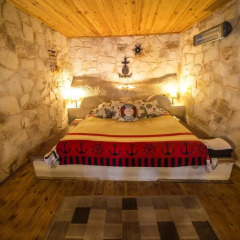 Отель Adanos Konuk Evi 3* Номер Делюкс фото 10