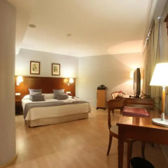 Отель Golden Tulip Andorra Fènix 4* Семейный полулюкс с двуспальной кроватью фото 4
