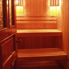 Отель T&D GuestHouse Suites сауна