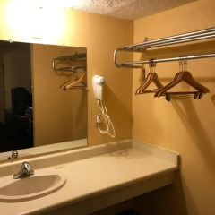Отель Budget Inn East Columbus 2* Стандартный номер фото 3