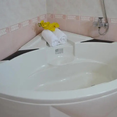 Отель COMMON INN Ben Thanh 2* Люкс с различными типами кроватей фото 3