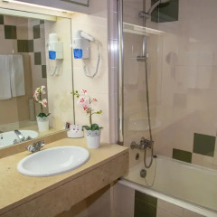 Luna Hotel Da Oura 4* Апартаменты с различными типами кроватей фото 13