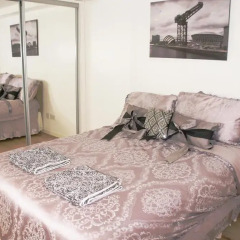 Отель Cosy Apartment in Quiet City Centre Великобритания, Глазго - отзывы, цены и фото номеров - забронировать отель Cosy Apartment in Quiet City Centre онлайн комната для гостей фото 2