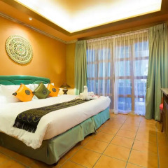 Отель Royal Phawadee Village 3* Номер Делюкс с разными типами кроватей фото 7