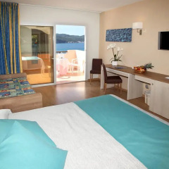 Invisa Hotel Club Cala Verde Номер категории Премиум с различными типами кроватей
