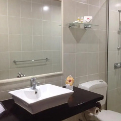 Отель Geckos Resort ванная