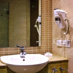 Отель City Park Airport 3* Представительский номер с различными типами кроватей фото 18