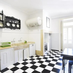 Отель Typical Lisbon Guest House в номере