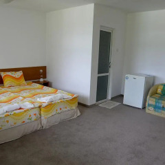 Hotel Char комната для гостей фото 3