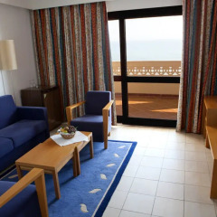 Отель Alfamar Beach & Sport Resort 3* Люкс