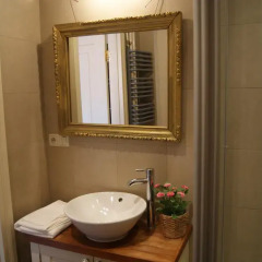 Апартаменты Castle Square Apartment ванная