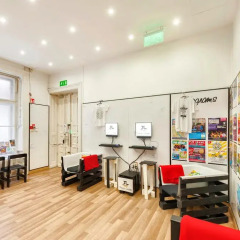Отель Adagio Hostel 1.0 Oktogon Венгрия, Будапешт - отзывы, цены и фото номеров - забронировать отель Adagio Hostel 1.0 Oktogon онлайн спа фото 2