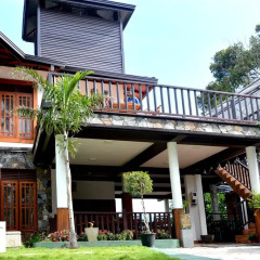 Отель Peak Mount Villa парковка