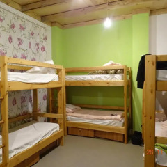 Hostel Vesna Кровать в женском общем номере двухъярусные кровати фото 8