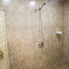 Гостиница Assorti Hostel в Ярославле отзывы, цены и фото номеров - забронировать гостиницу Assorti Hostel онлайн Ярославль ванная