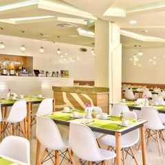 Hotel Grifid Foresta - All Inclusive Adults Only 16+ питание фото 3