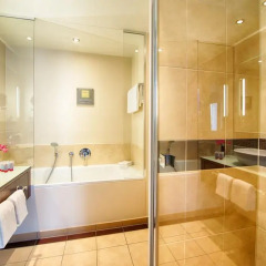 Leonardo Royal Hotel Munich Мюнхен ванная фото 2