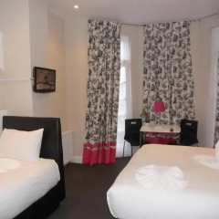 Russell Court Hotel 4* Стандартный номер с различными типами кроватей фото 2