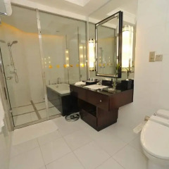 Grand Soluxe Zhongyou Hotel 4* Улучшенный номер с различными типами кроватей фото 3