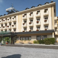 Отель Al Pino Verde Италия, Кампозампьеро - отзывы, цены и фото номеров - забронировать отель Al Pino Verde онлайн парковка