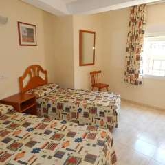 Отель Apartamentos Avenida Испания, Пляж Леванте - отзывы, цены и фото номеров - забронировать отель Apartamentos Avenida онлайн комната для гостей фото 3