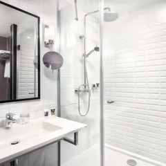 Отель Mercure Budapest City Center 4* Улучшенный номер с различными типами кроватей фото 5