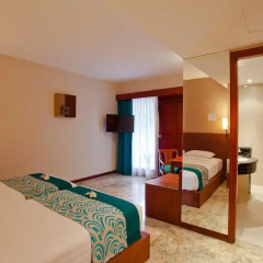Отель White Rose Kuta Resort, Villas & Spa 4* Стандартный номер с различными типами кроватей фото 5