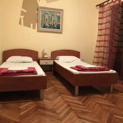 Отель Krasici Green House спа