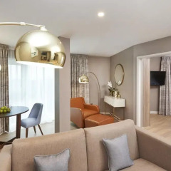 Отель DoubleTree By Hilton London Excel 4* Люкс повышенной комфортности с различными типами кроватей фото 7