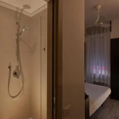 Отель Genius Downtown 3* Стандартный номер фото 6