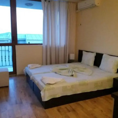 Enigma Hotel комната для гостей