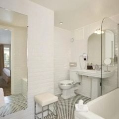Отель Hôtel Louvre Montana 4* Стандартный номер с различными типами кроватей фото 2