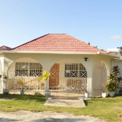 Отель Sea Grove Villa 3* Вилла с различными типами кроватей